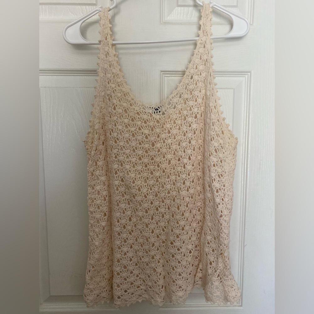 White Stag Crochet Tanktop - Picture 3 of 3